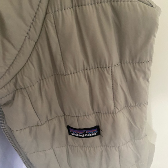 Faux Patagonia - Picture 3 of 7